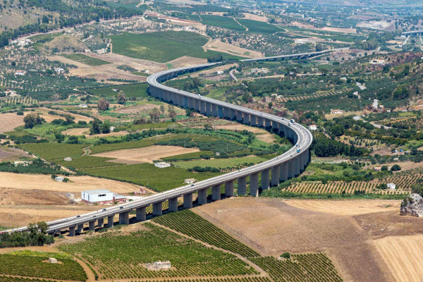 Estudios geológicos · Ingenieros Geotécnicos y Geofísicos Llorenç del Penedès